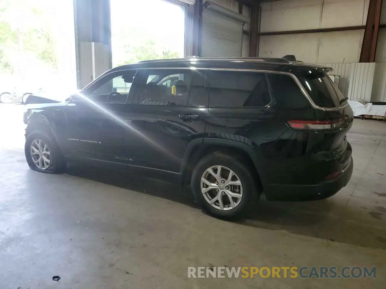 2 fotografías del automóvil dañado 1C4RJKBG6N8621603 JEEP GRAND CHER 2022