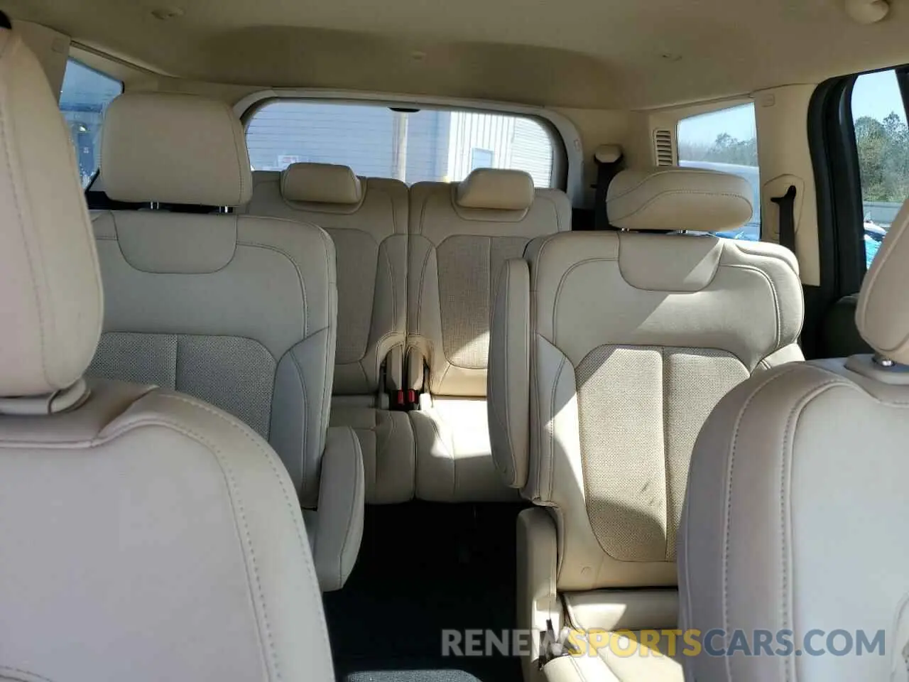 10 fotografías del automóvil dañado 1C4RJKBG8N8582951 JEEP GRAND CHER 2022