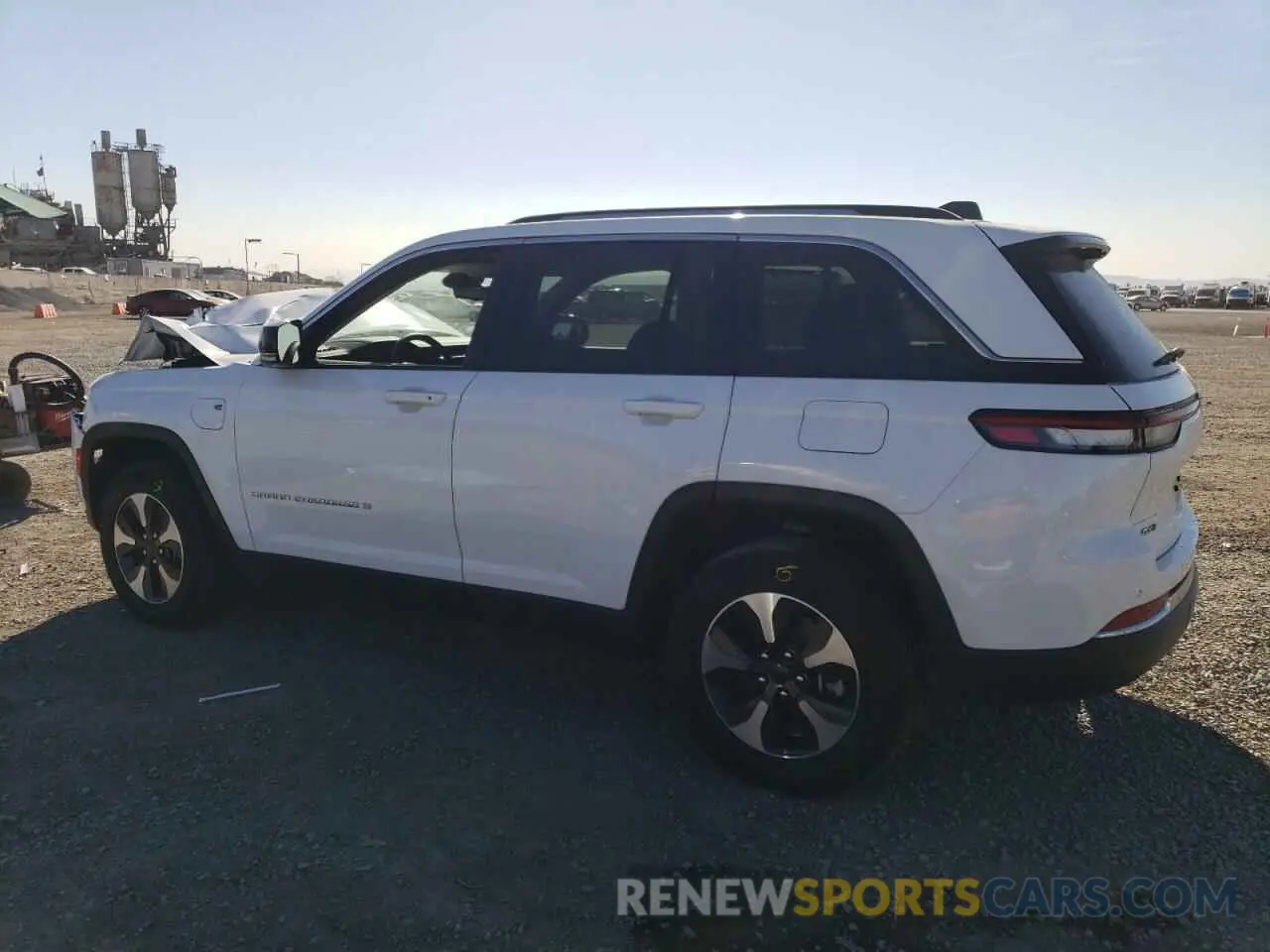 2 fotografías del automóvil dañado 1C4RJYB60N8756036 JEEP GRAND CHER 2022