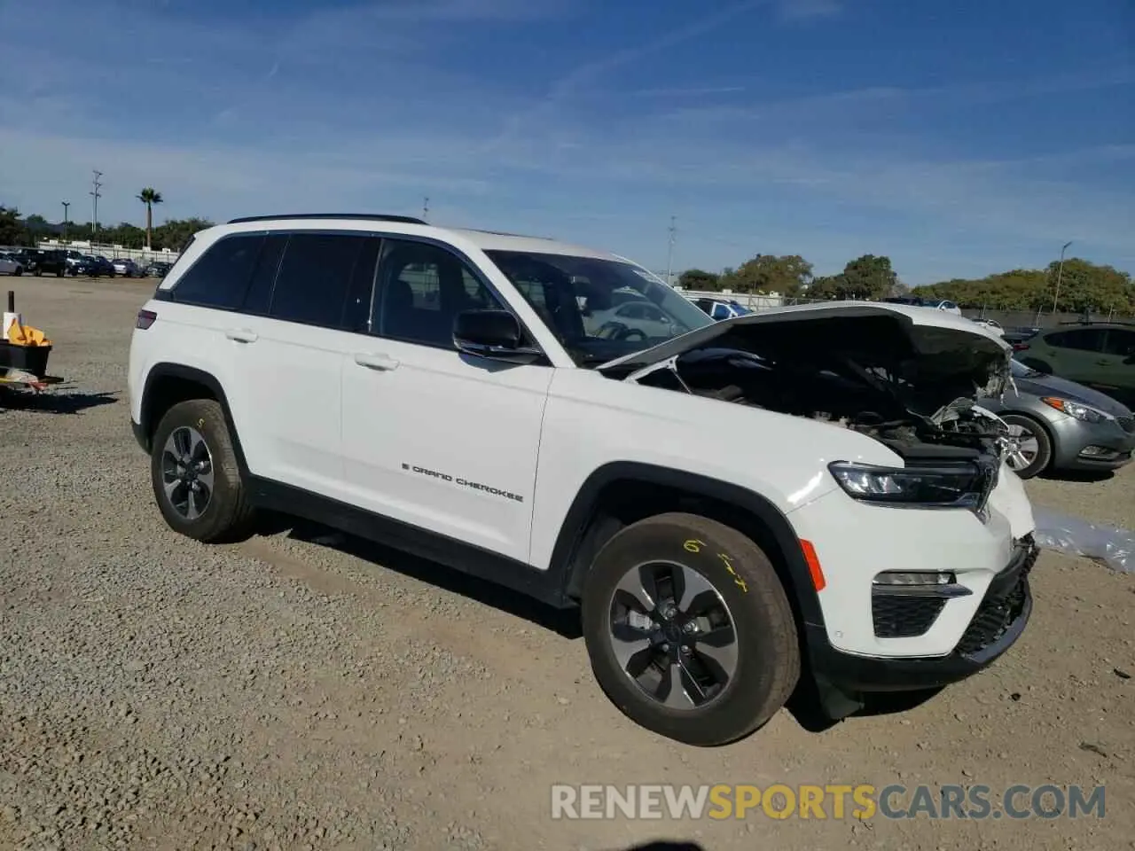4 fotografías del automóvil dañado 1C4RJYB60N8756036 JEEP GRAND CHER 2022