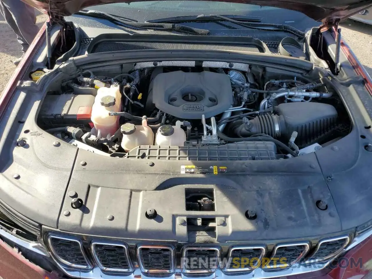 12 fotografías del automóvil dañado 1C4RJYB6XN8757050 JEEP GRAND CHER 2022
