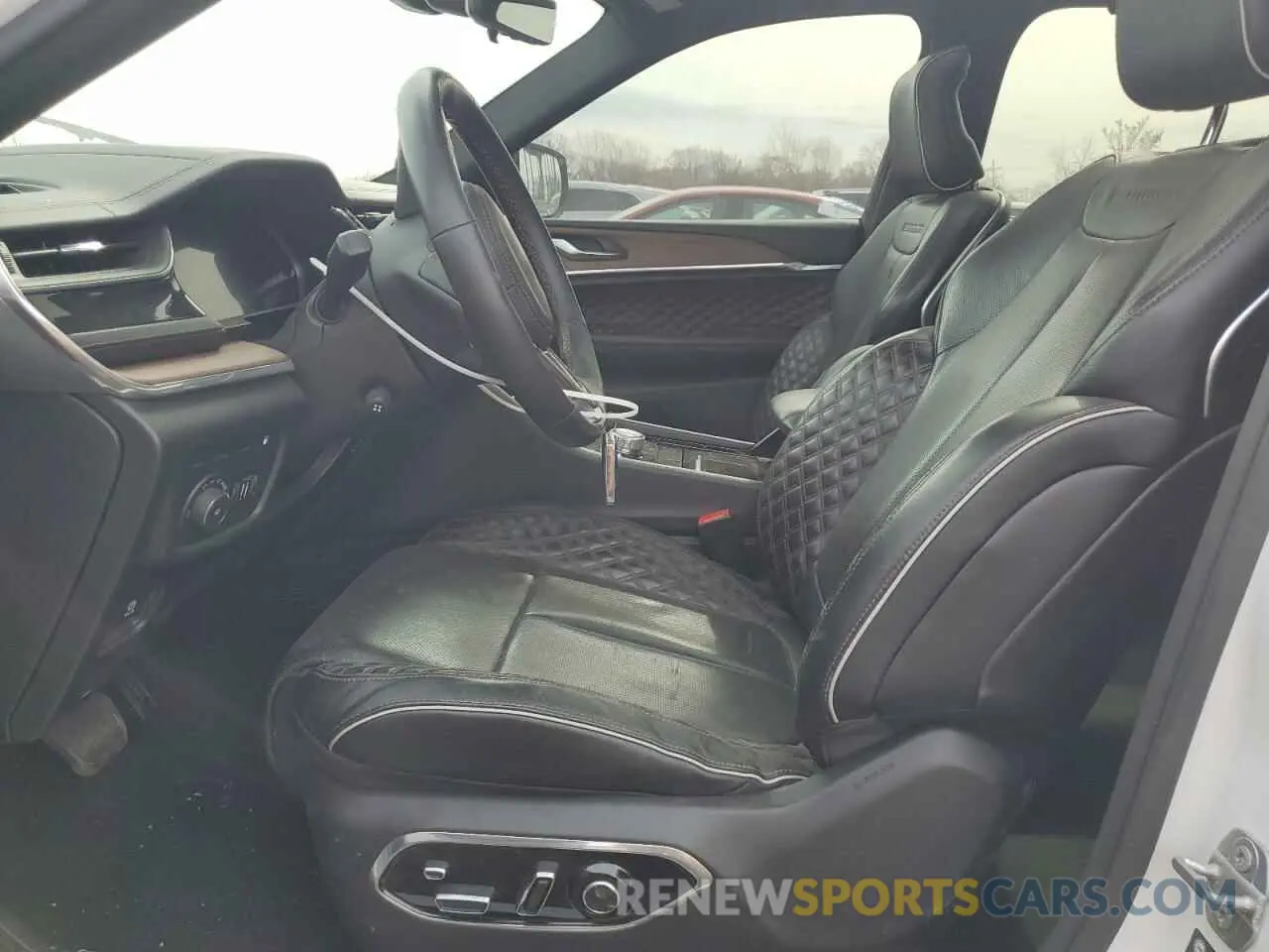7 fotografías del automóvil dañado 1C4RJYE60N8777738 JEEP GRAND CHER 2022
