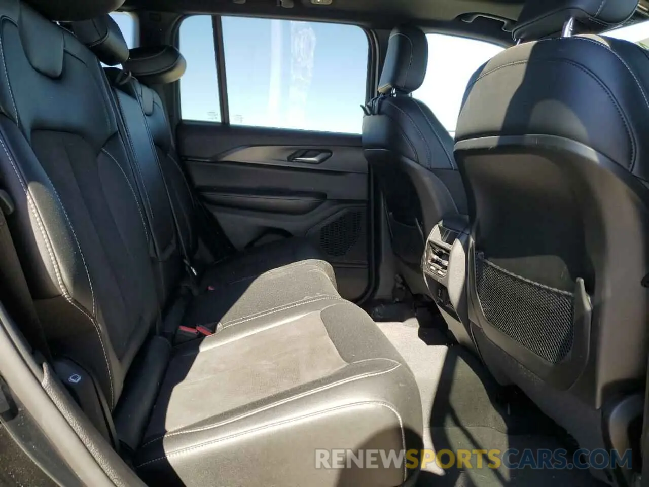 11 fotografías del automóvil dañado 1C4RJGAG5PC648046 JEEP GRAND CHER 2023