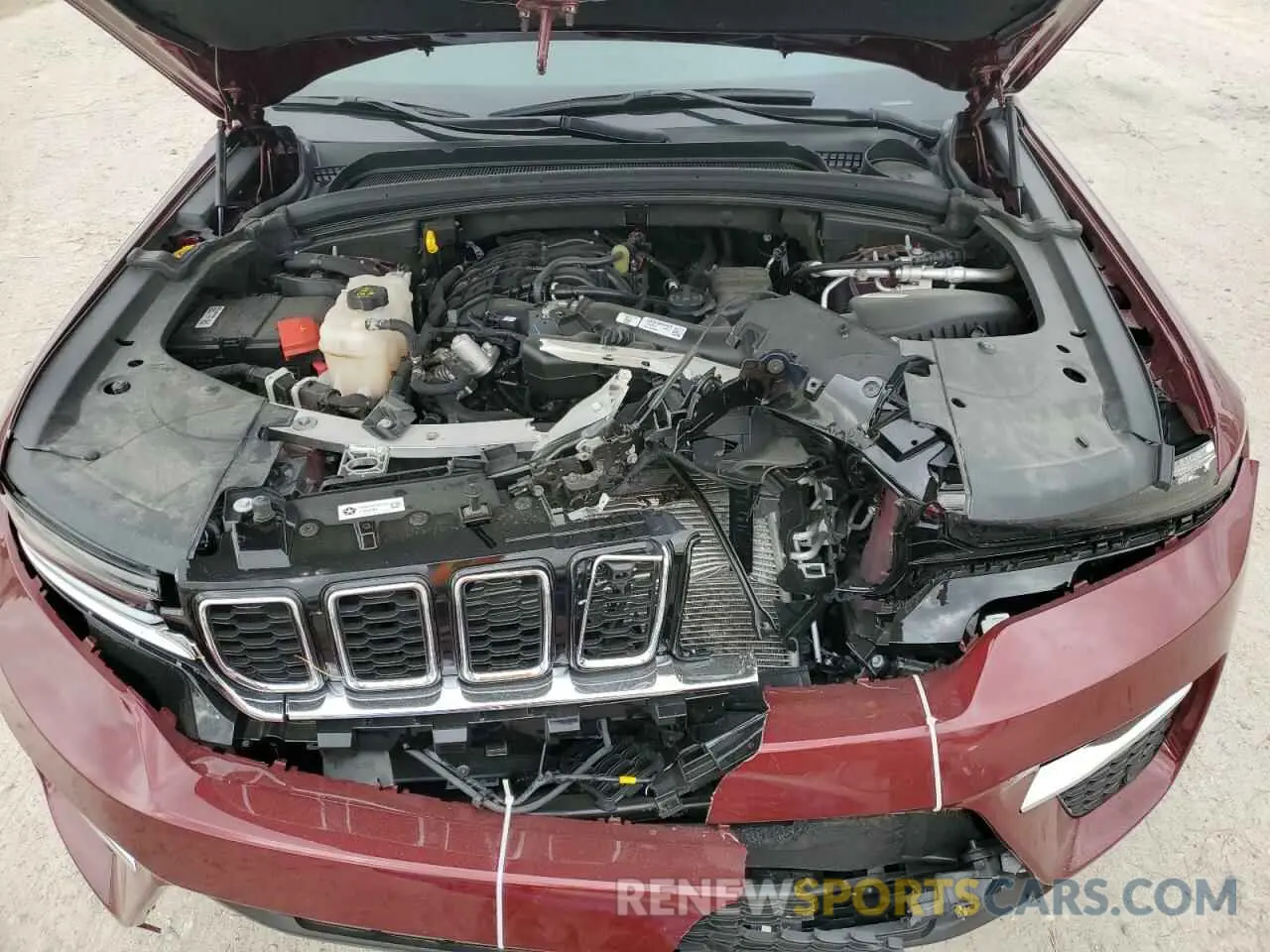 14 fotografías del automóvil dañado 1C4RJGBG2PC648262 JEEP GRAND CHER 2023