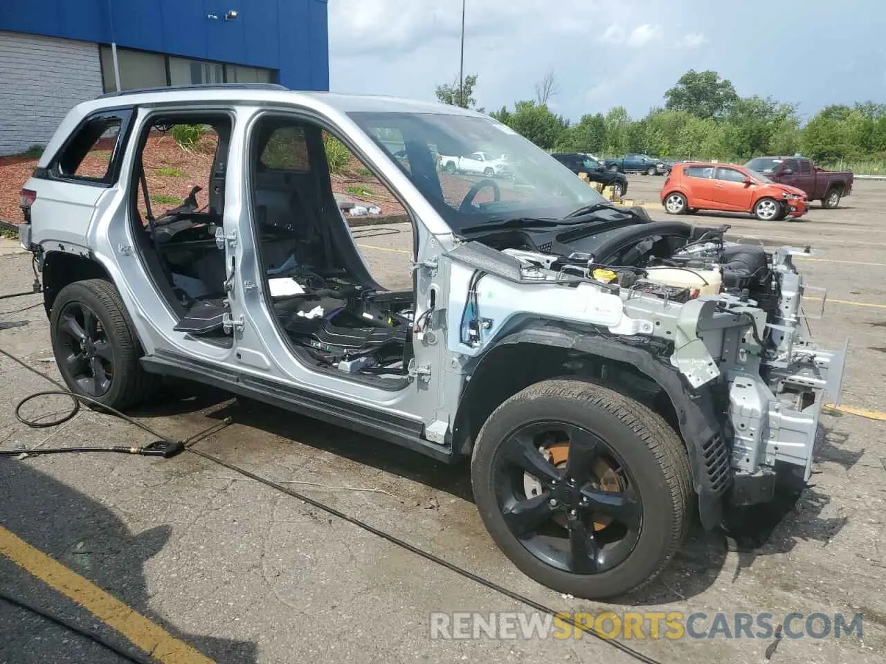 4 fotografías del automóvil dañado 1C4RJHAG0P8109746 JEEP GRAND CHER 2023