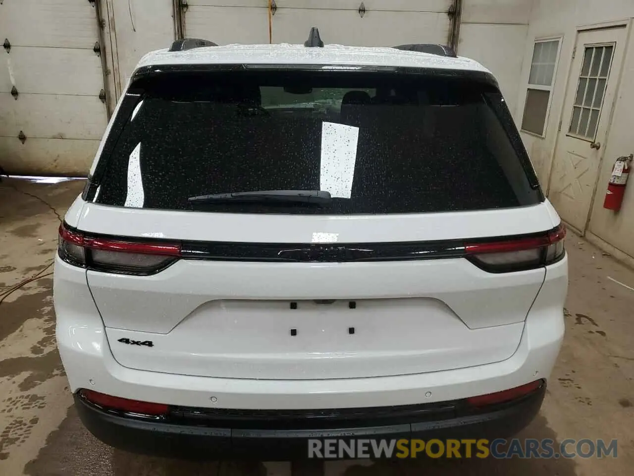 6 fotografías del automóvil dañado 1C4RJHAG4PC538840 JEEP GRAND CHER 2023