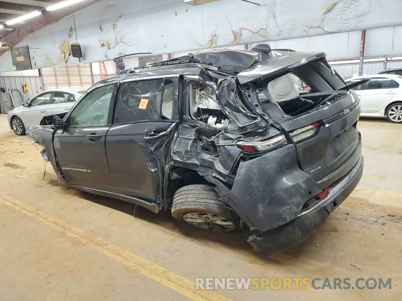 2 fotografías del automóvil dañado 1C4RJHBG0PC543340 JEEP GRAND CHER 2023