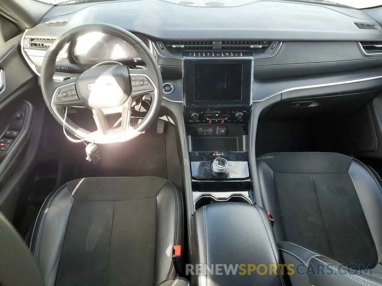 8 fotografías del automóvil dañado 1C4RJJAG3P8835379 JEEP GRAND CHER 2023