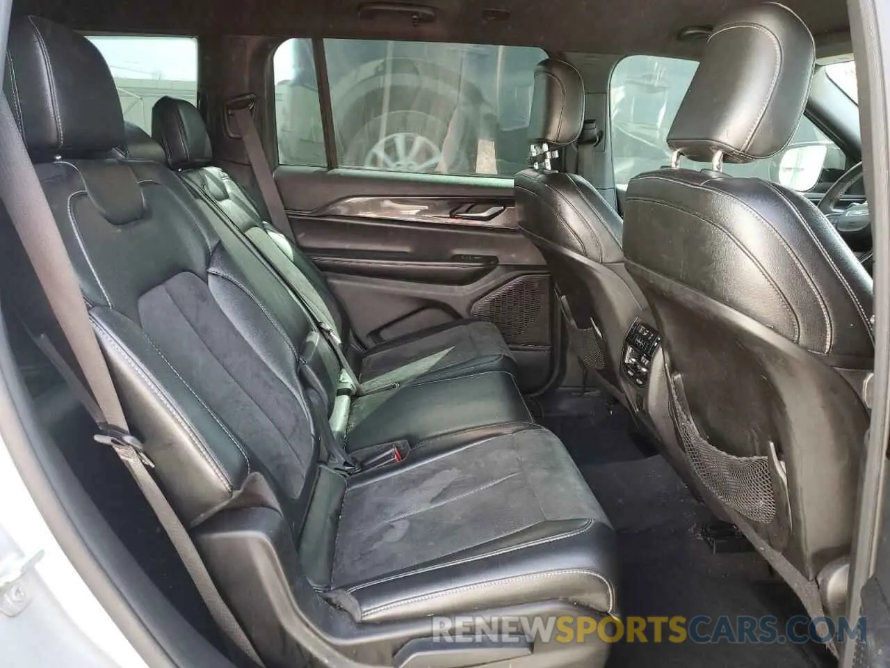11 fotografías del automóvil dañado 1C4RJJAG4P8800401 JEEP GRAND CHER 2023