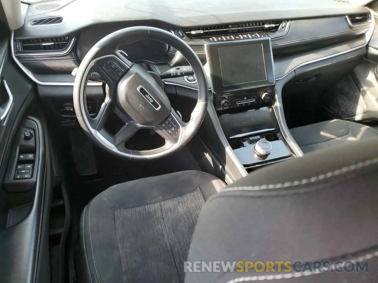 8 fotografías del automóvil dañado 1C4RJJAG5P8814131 JEEP GRAND CHER 2023