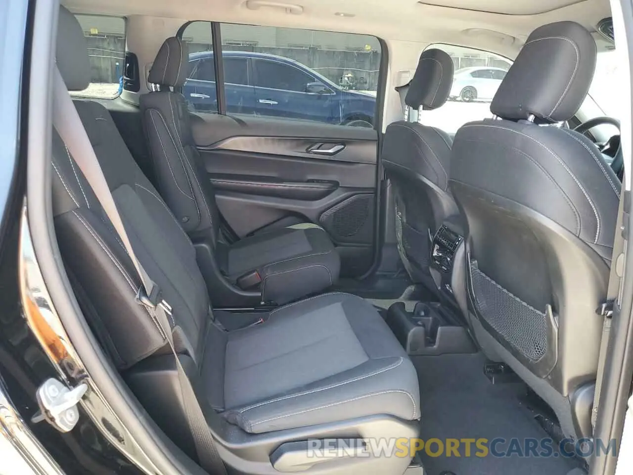11 fotografías del automóvil dañado 1C4RJJAG6P8856002 JEEP GRAND CHER 2023