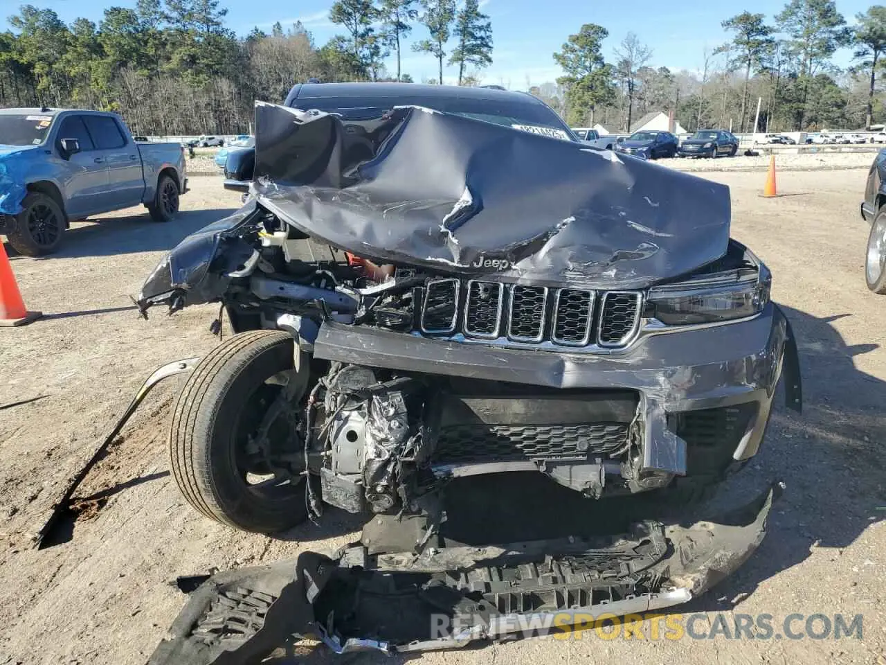 5 fotografías del automóvil dañado 1C4RJJBG9P8734457 JEEP GRAND CHER 2023