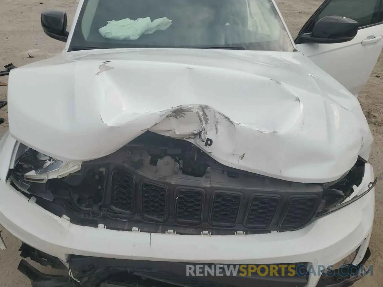 12 fotografías del automóvil dañado 1C4RJJBG9P8860222 JEEP GRAND CHER 2023