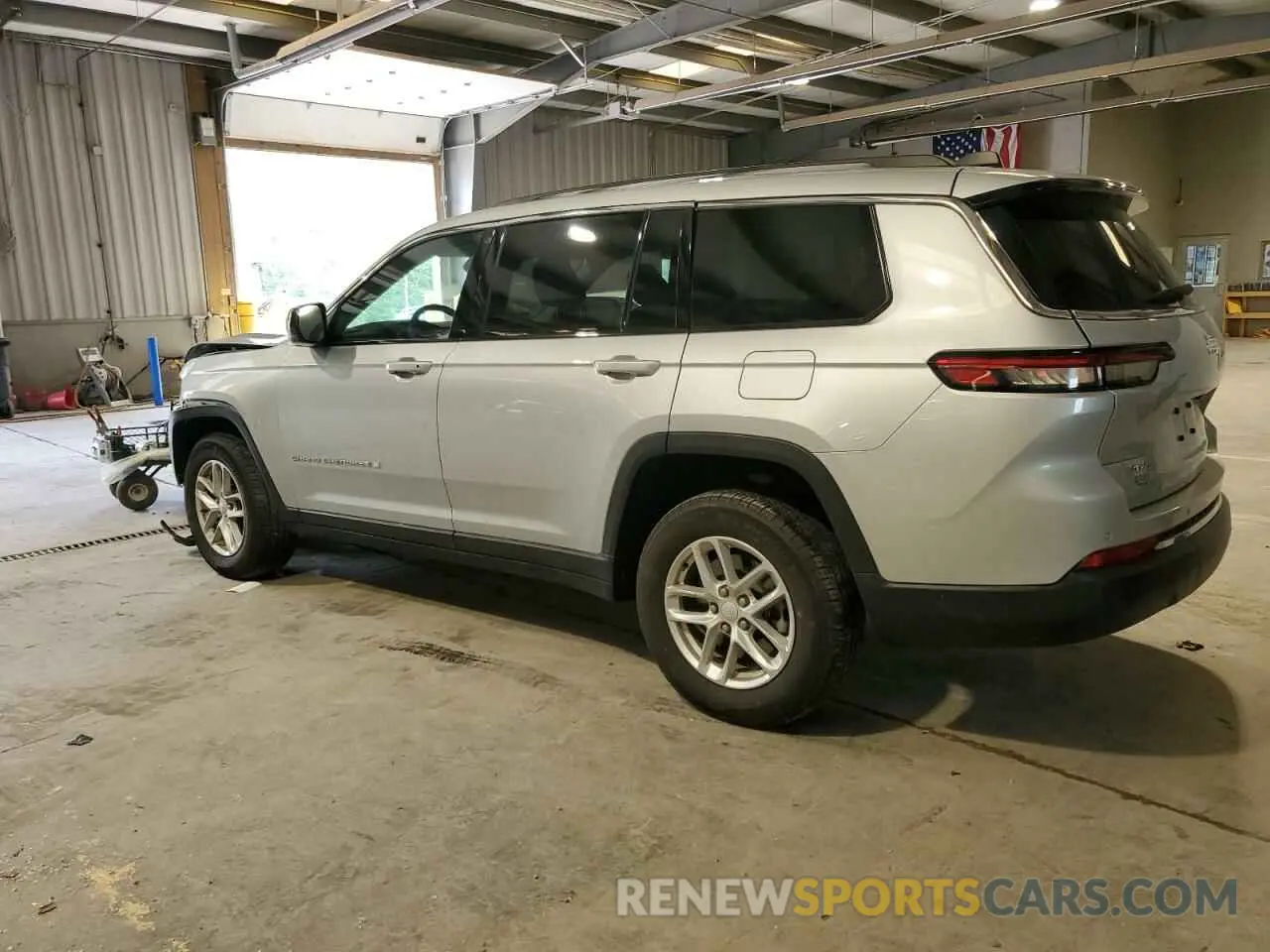 2 fotografías del automóvil dañado 1C4RJKAG2P8852406 JEEP GRAND CHER 2023