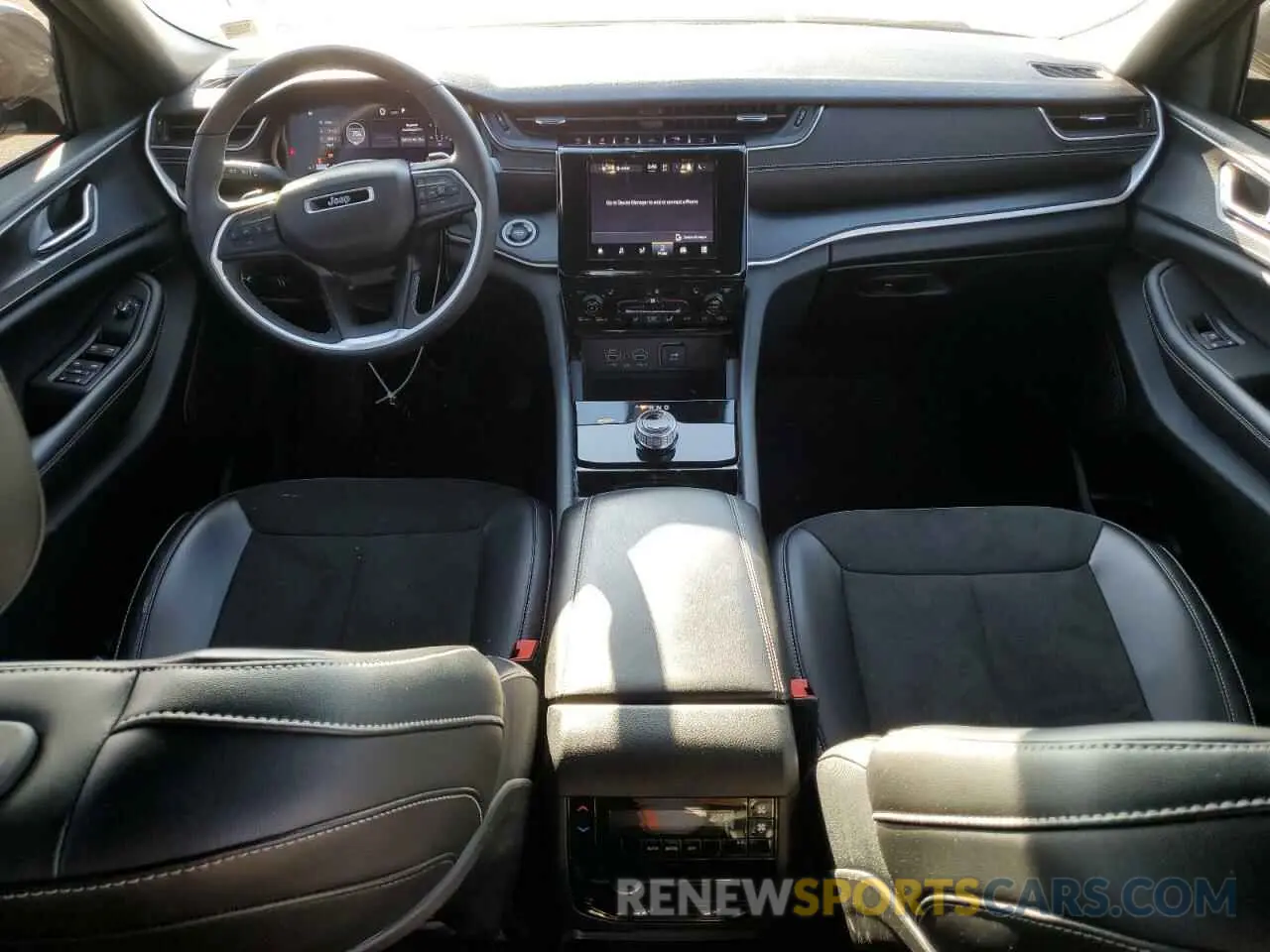 8 fotografías del automóvil dañado 1C4RJKAG8P8812847 JEEP GRAND CHER 2023
