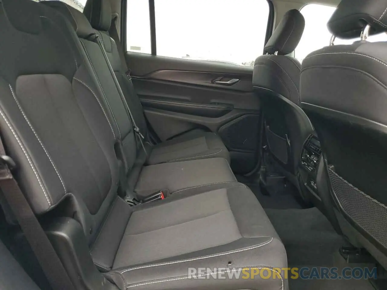 10 fotografías del automóvil dañado 1C4RJKAG9P8870157 JEEP GRAND CHER 2023