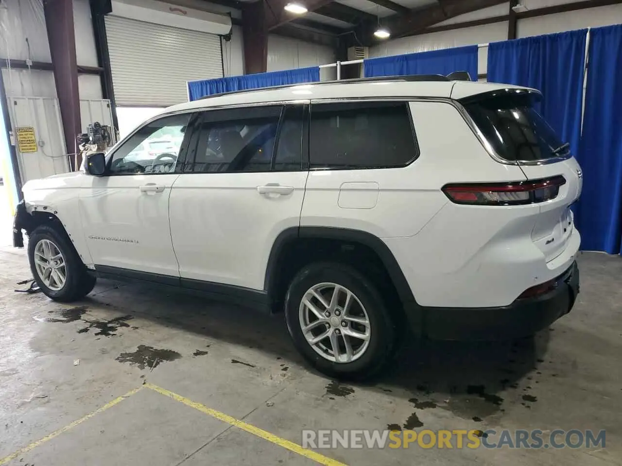 2 fotografías del automóvil dañado 1C4RJKAG9P8870157 JEEP GRAND CHER 2023