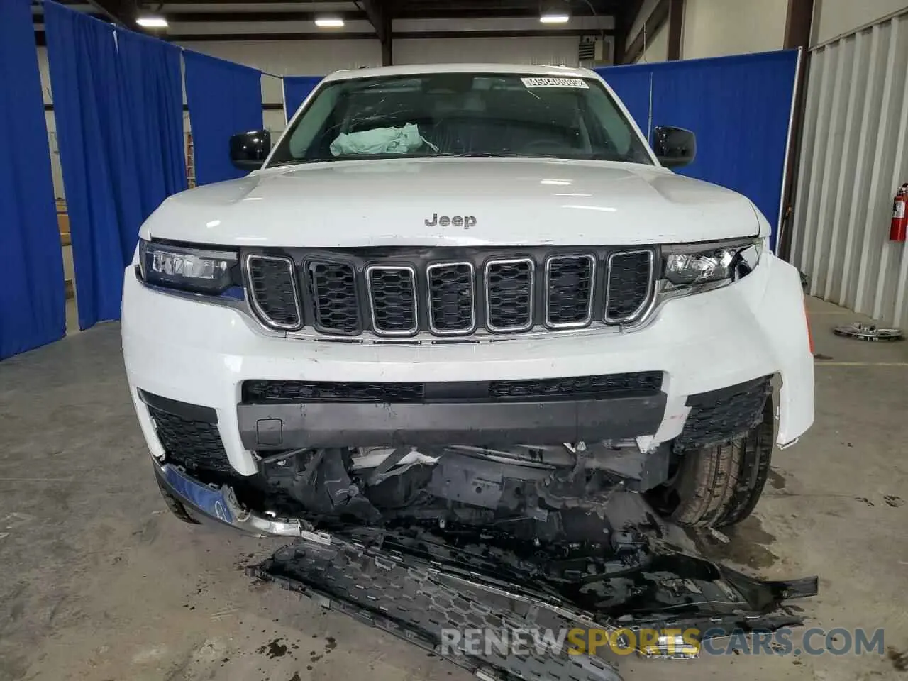 5 fotografías del automóvil dañado 1C4RJKAG9P8870157 JEEP GRAND CHER 2023