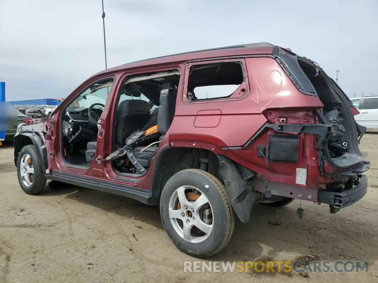 2 fotografías del automóvil dañado 1C4RJKAGXP8799194 JEEP GRAND CHER 2023