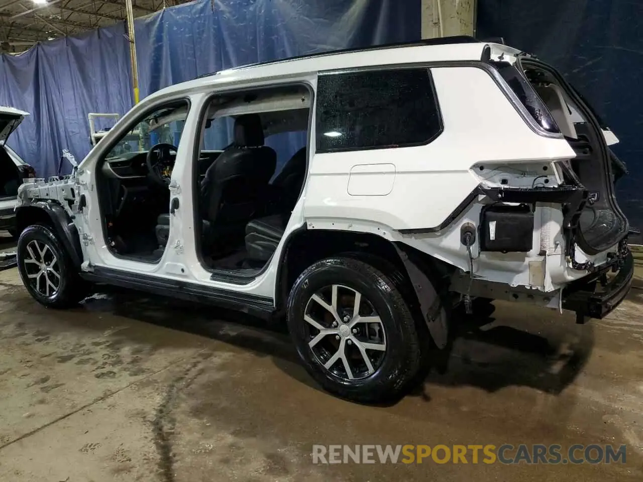 2 fotografías del automóvil dañado 1C4RJKBG7P8806567 JEEP GRAND CHER 2023
