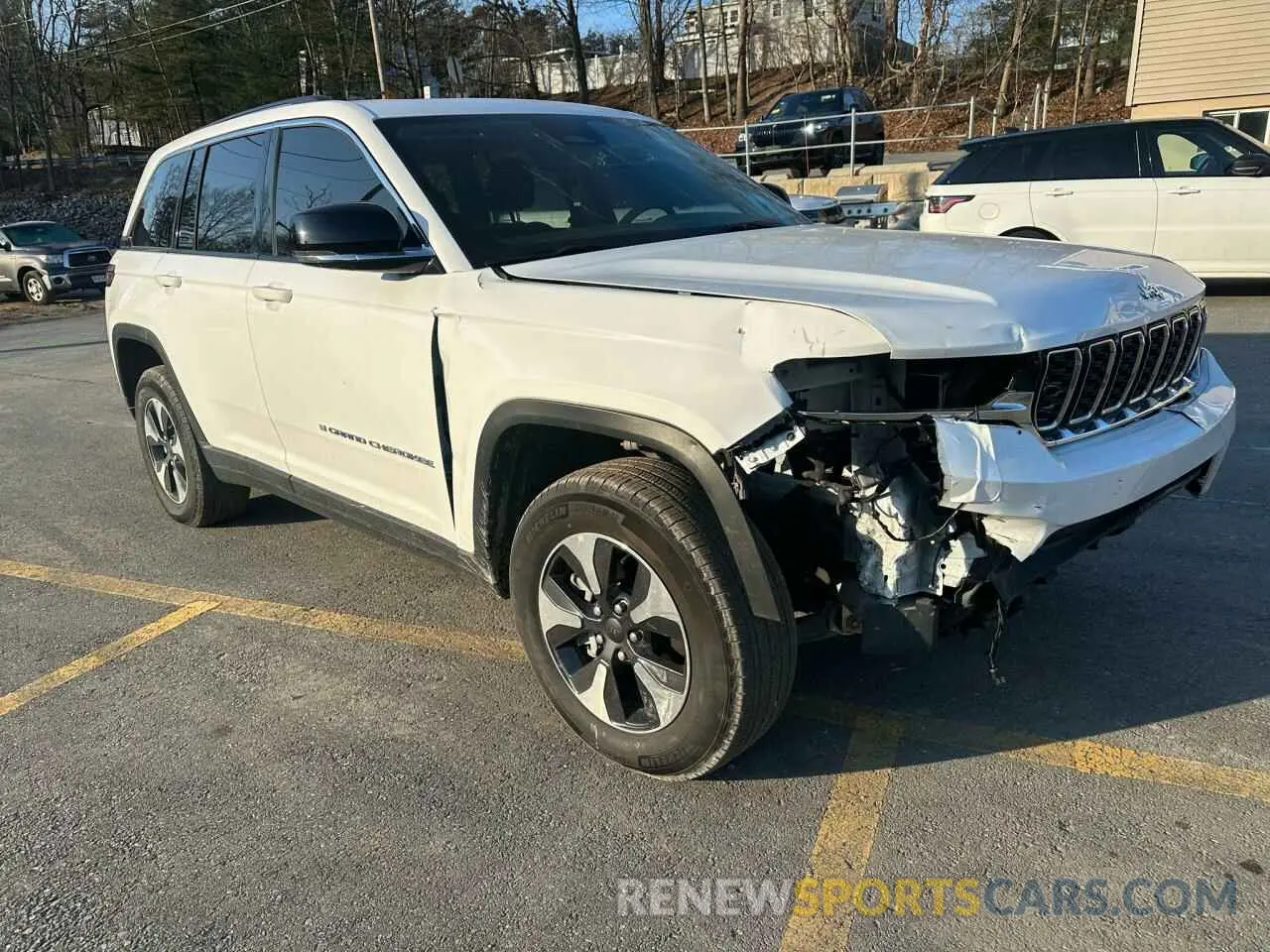 4 fotografías del automóvil dañado 1C4RJYB69PC626028 JEEP GRAND CHER 2023