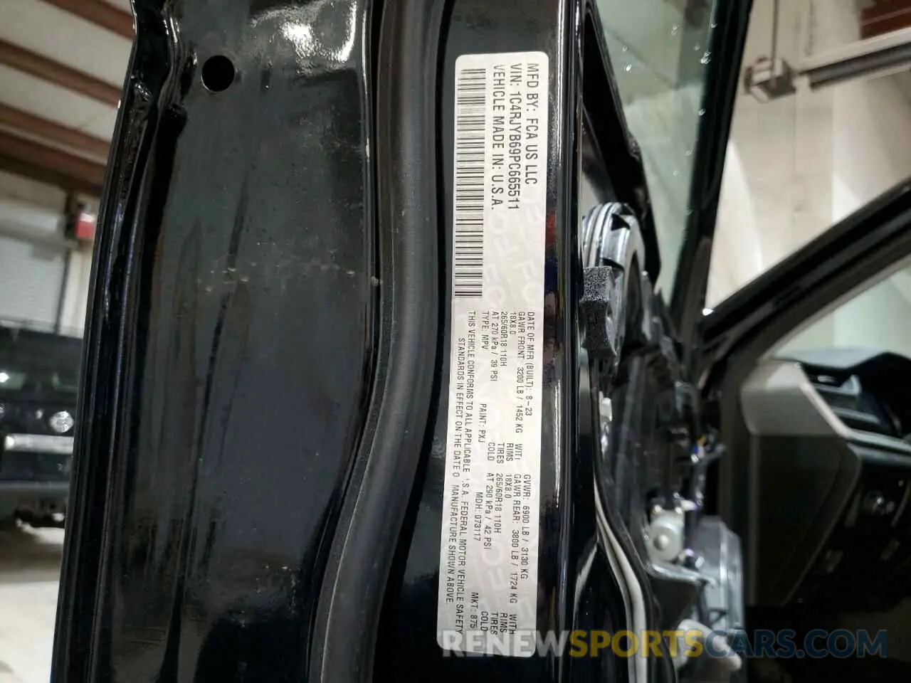 14 fotografías del automóvil dañado 1C4RJYB69PC665511 JEEP GRAND CHER 2023