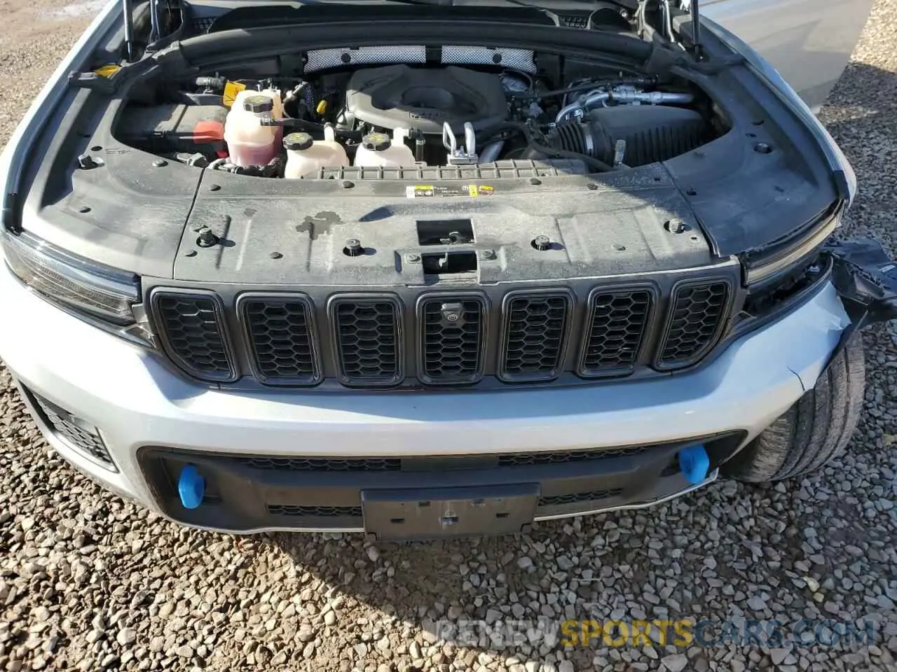 13 fotografías del automóvil dañado 1C4RJYB6XP8905569 JEEP GRAND CHER 2023
