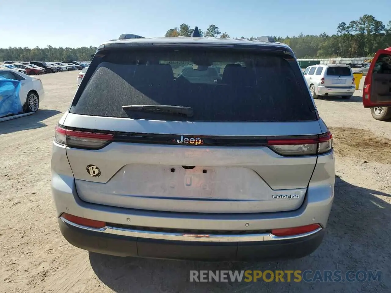 6 fotografías del automóvil dañado 1C4RJGAG2RC709047 JEEP GRAND CHER 2024