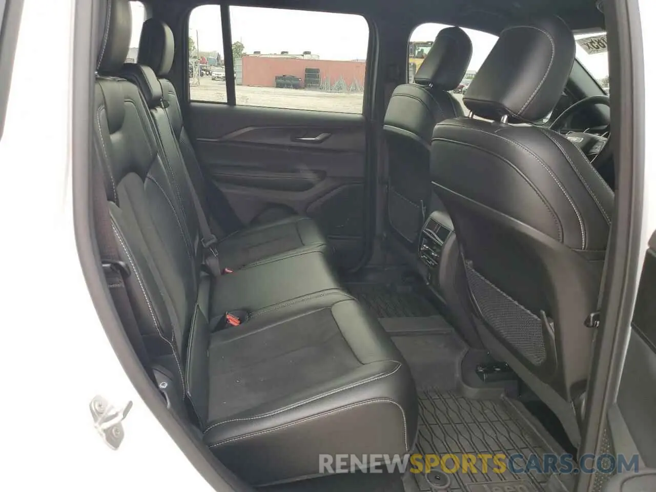 10 fotografías del automóvil dañado 1C4RJGAG9RC259378 JEEP GRAND CHER 2024