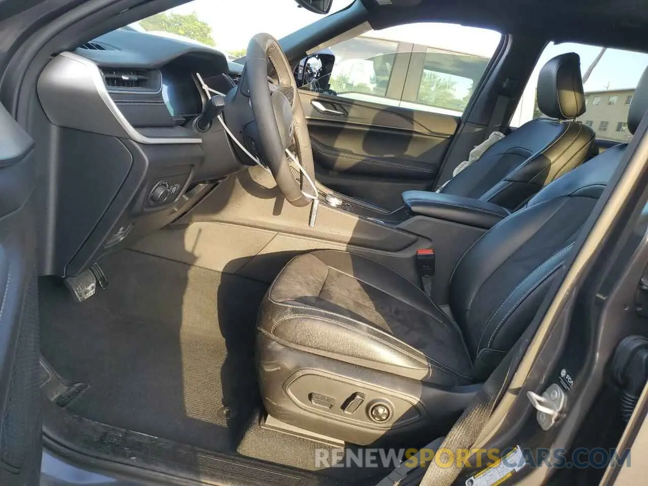 7 fotografías del automóvil dañado 1C4RJHAG2RC716215 JEEP GRAND CHER 2024