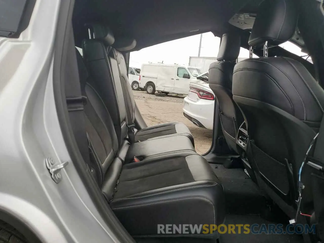 11 fotografías del automóvil dañado 1C4RJHAG5RC236265 JEEP GRAND CHER 2024