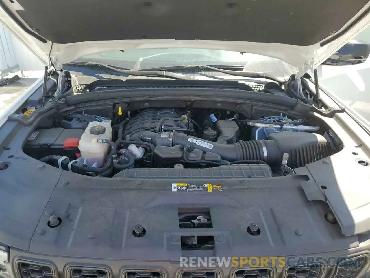 12 fotografías del automóvil dañado 1C4RJHAG9RC124584 JEEP GRAND CHER 2024
