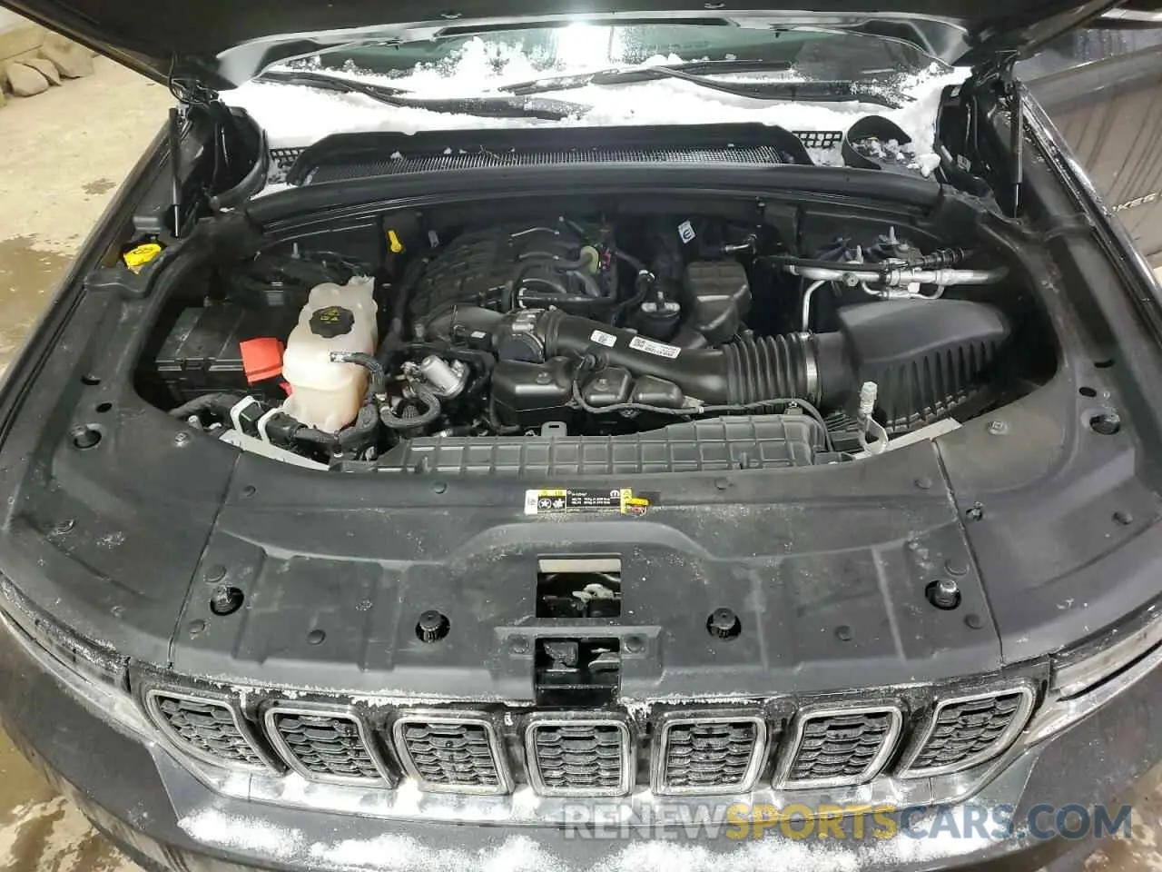 12 fotografías del automóvil dañado 1C4RJHBG6RC128770 JEEP GRAND CHER 2024