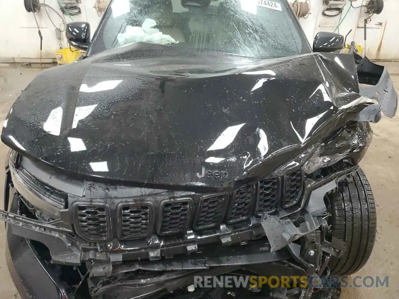 12 fotografías del automóvil dañado 1C4RJHBG9RC166543 JEEP GRAND CHER 2024