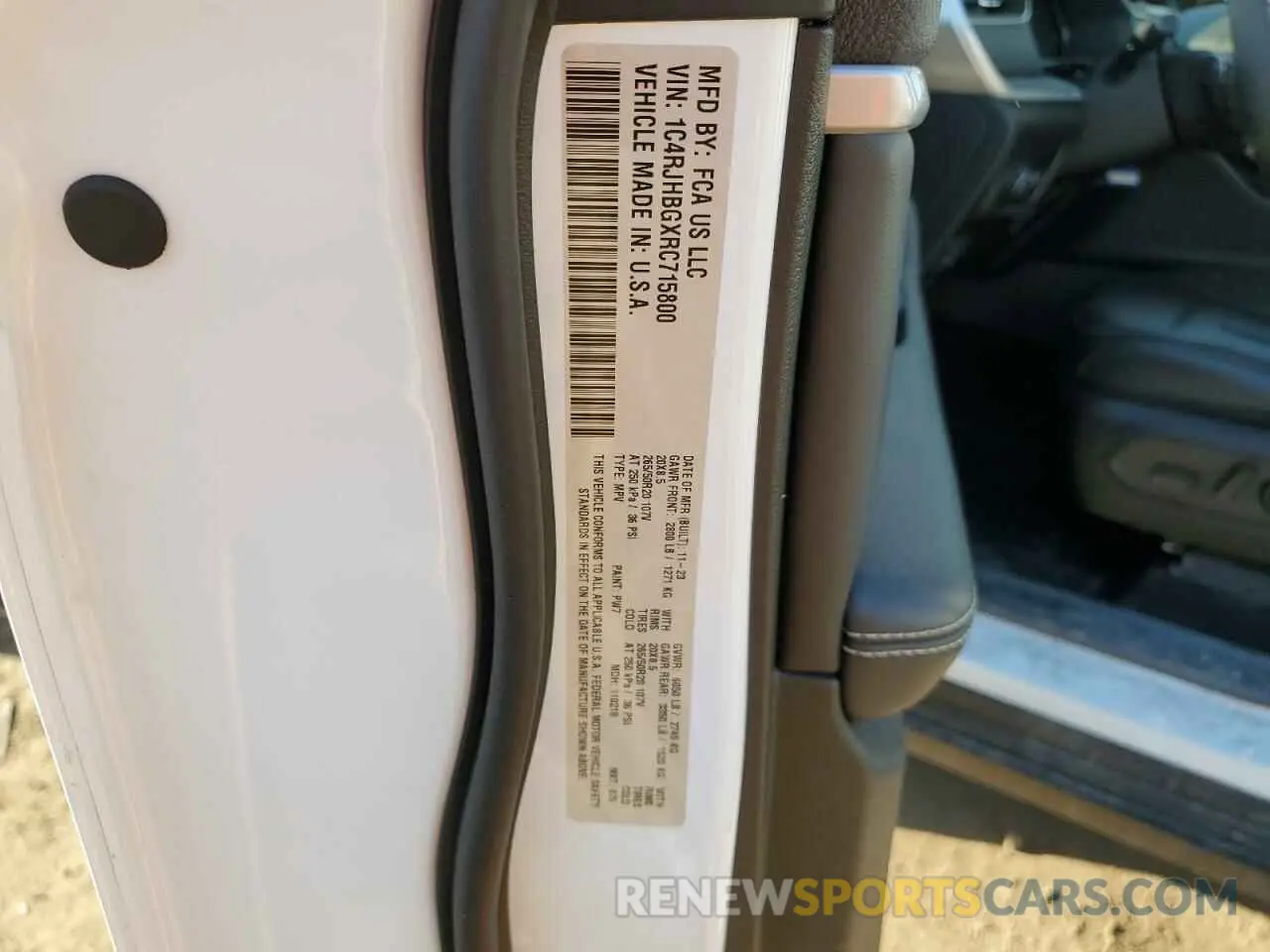 12 fotografías del automóvil dañado 1C4RJHBGXRC715800 JEEP GRAND CHER 2024