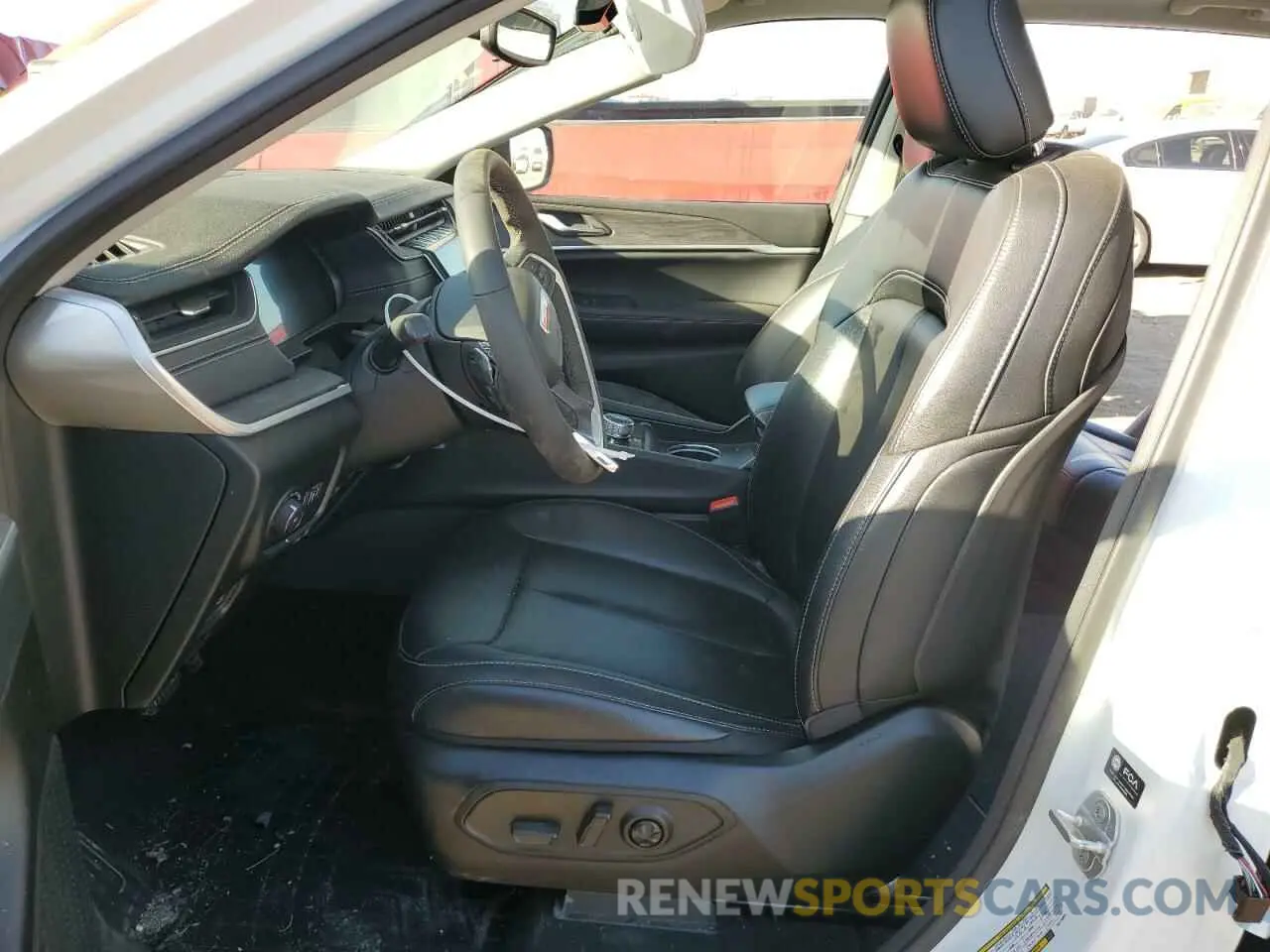 7 fotografías del automóvil dañado 1C4RJHBGXRC715800 JEEP GRAND CHER 2024