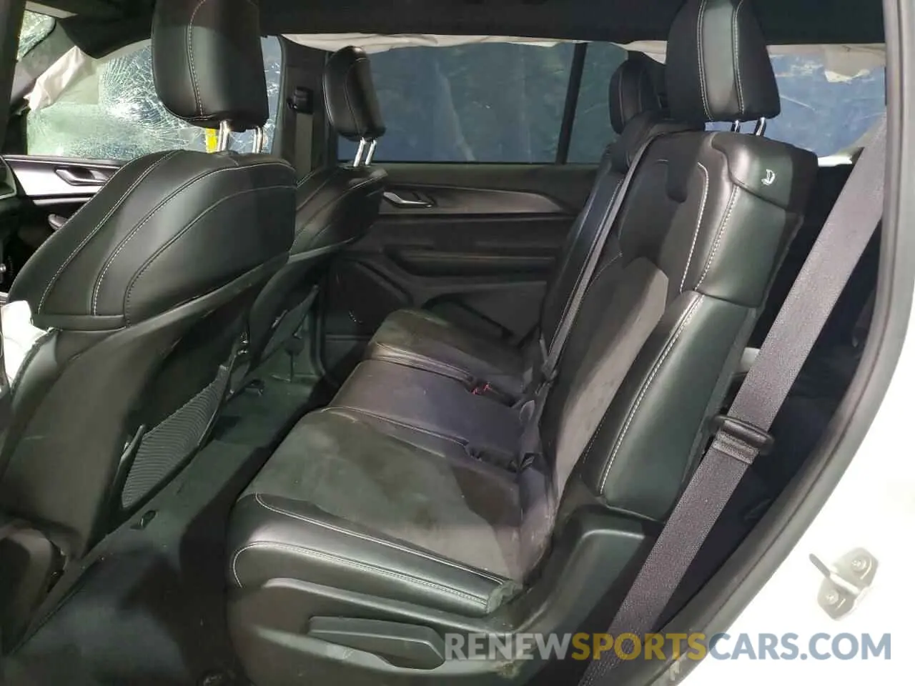 11 fotografías del automóvil dañado 1C4RJKAG0R8553693 JEEP GRAND CHER 2024