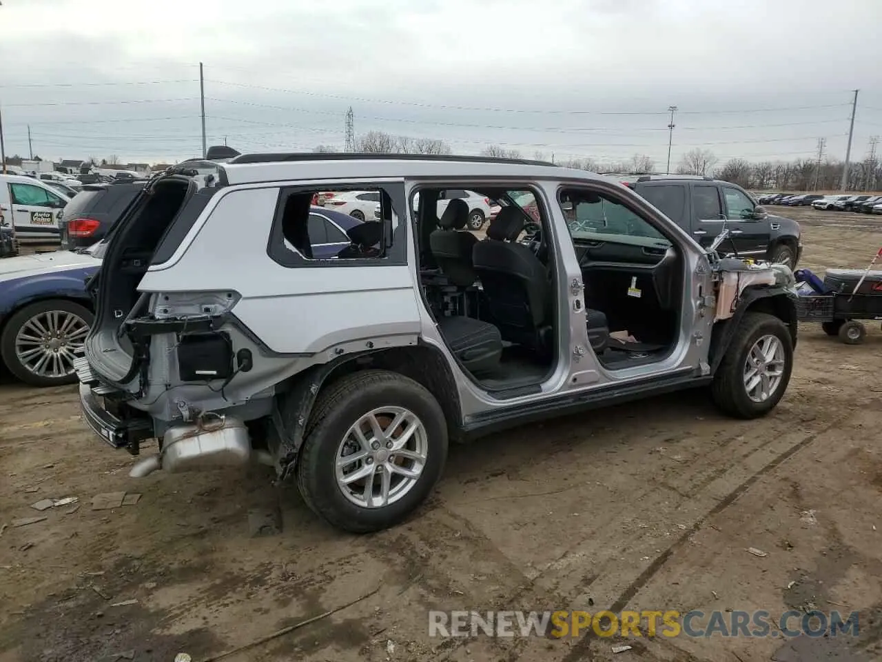 3 fotografías del automóvil dañado 1C4RJKAG4R8623096 JEEP GRAND CHER 2024