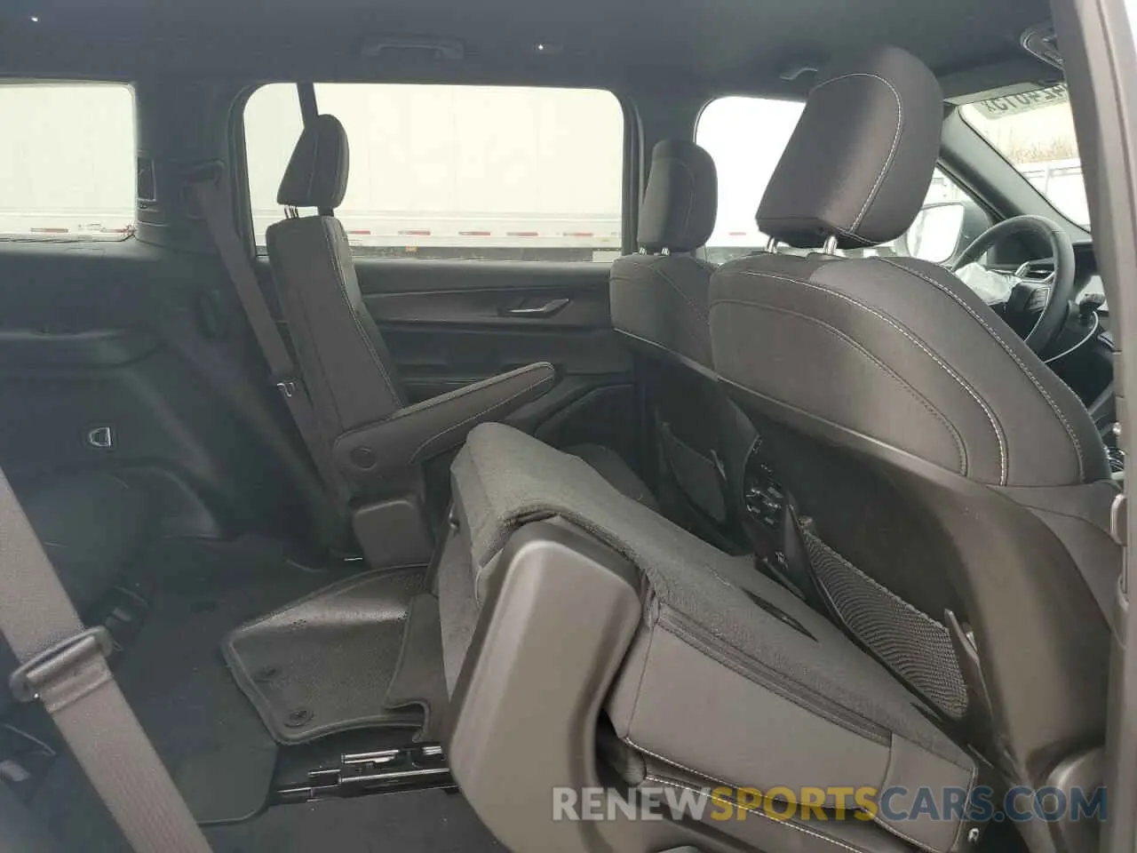 11 fotografías del automóvil dañado 1C4RJKAG7R8620399 JEEP GRAND CHER 2024