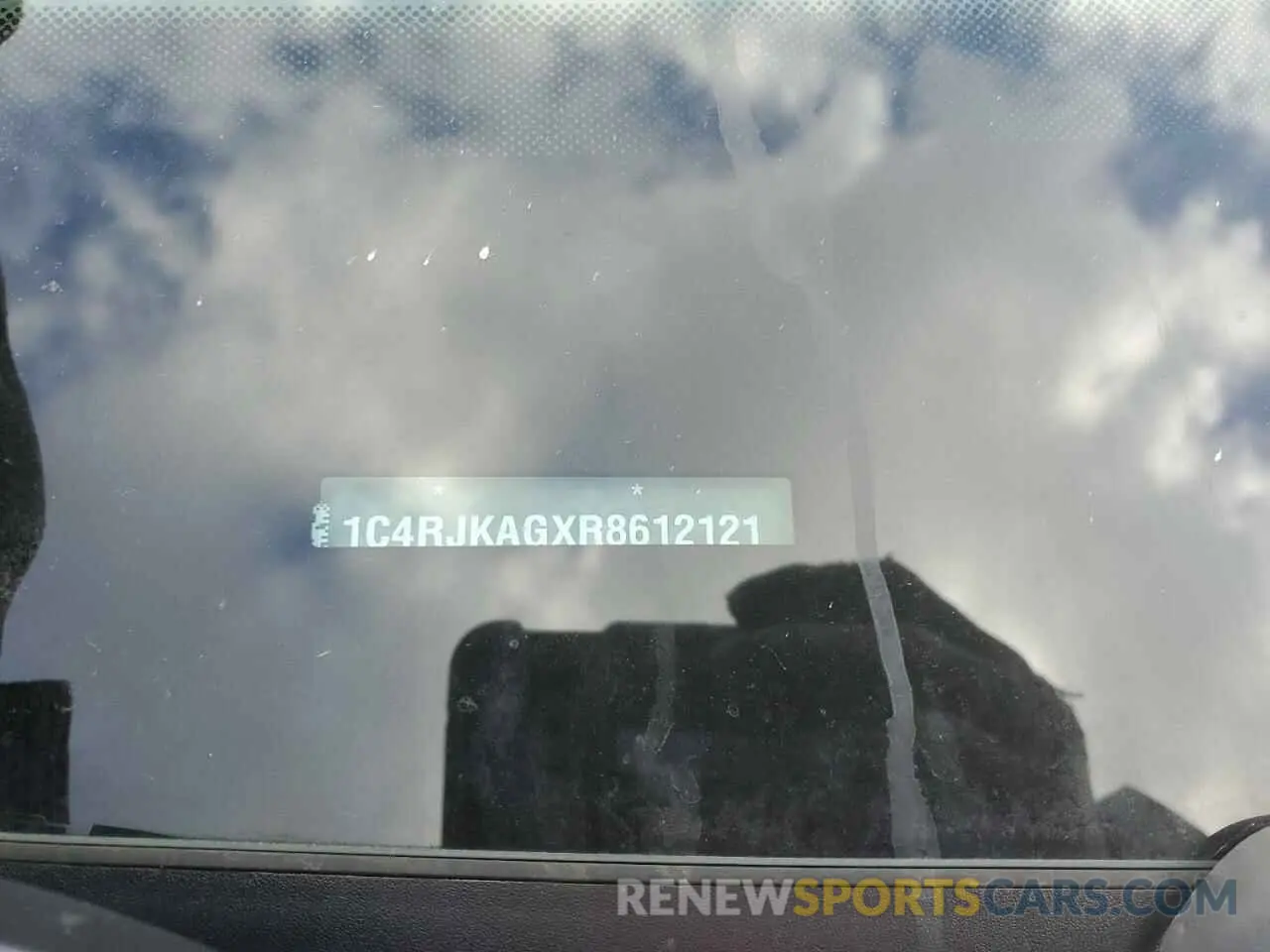 13 fotografías del automóvil dañado 1C4RJKAGXR8612121 JEEP GRAND CHER 2024