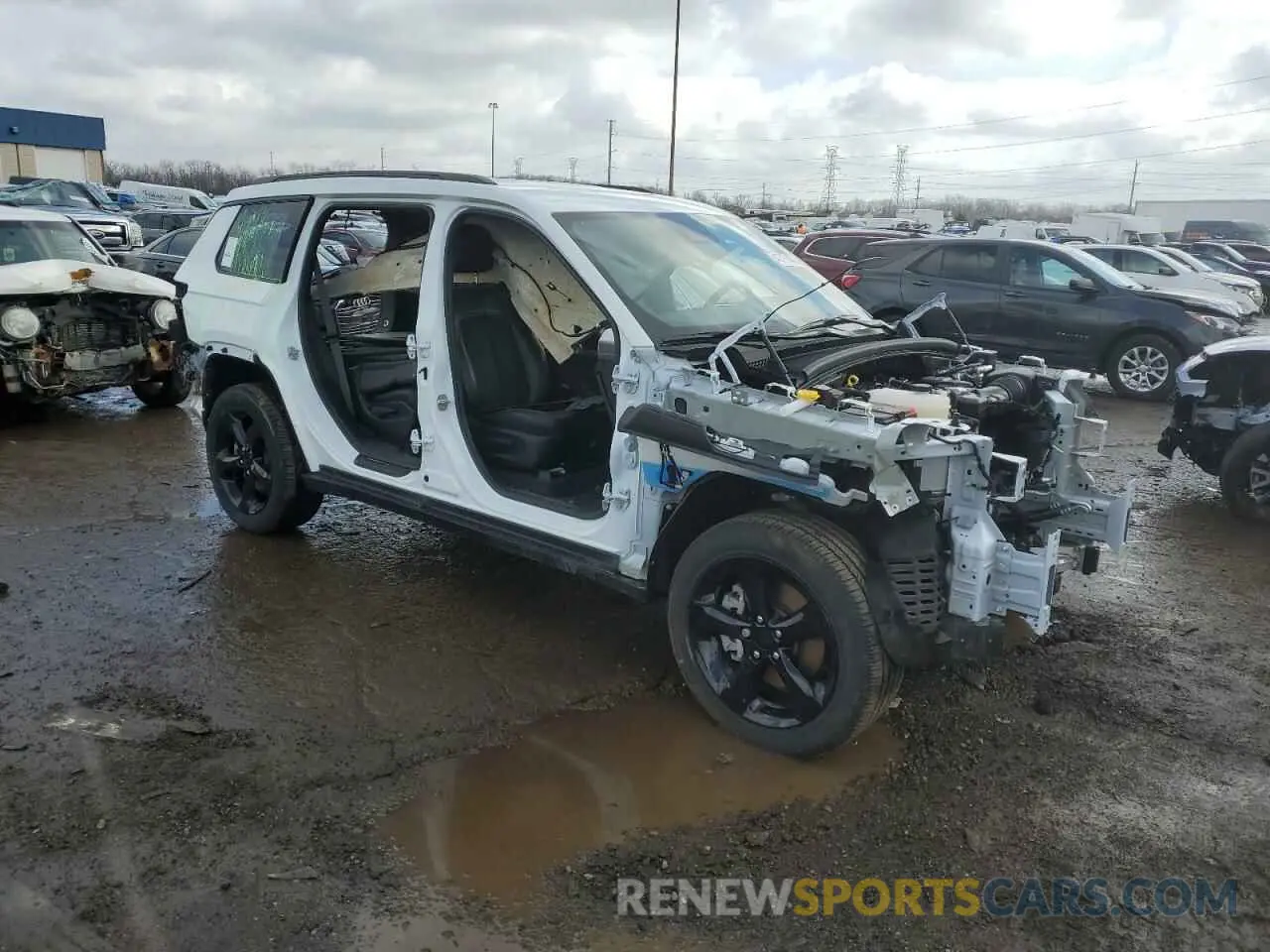 4 fotografías del automóvil dañado 1C4RJKAGXR8612121 JEEP GRAND CHER 2024