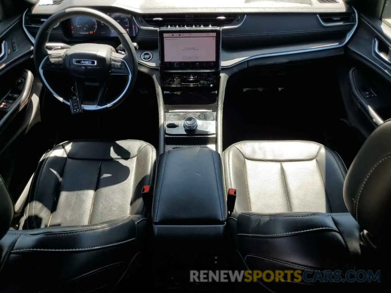 8 fotografías del automóvil dañado 1C4RJKBG2R8605341 JEEP GRAND CHER 2024