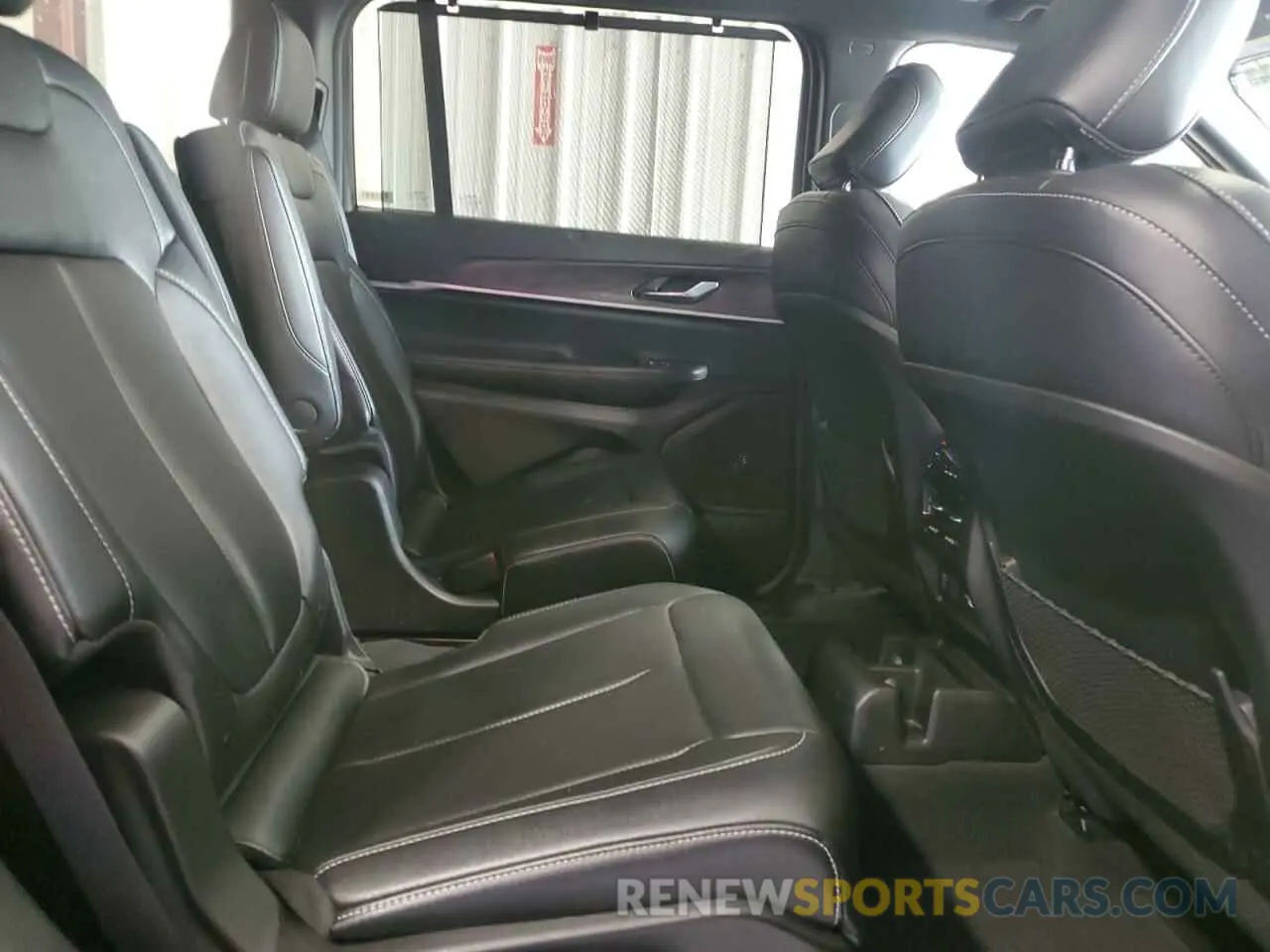 11 fotografías del automóvil dañado 1C4RJKBG3R8557607 JEEP GRAND CHER 2024