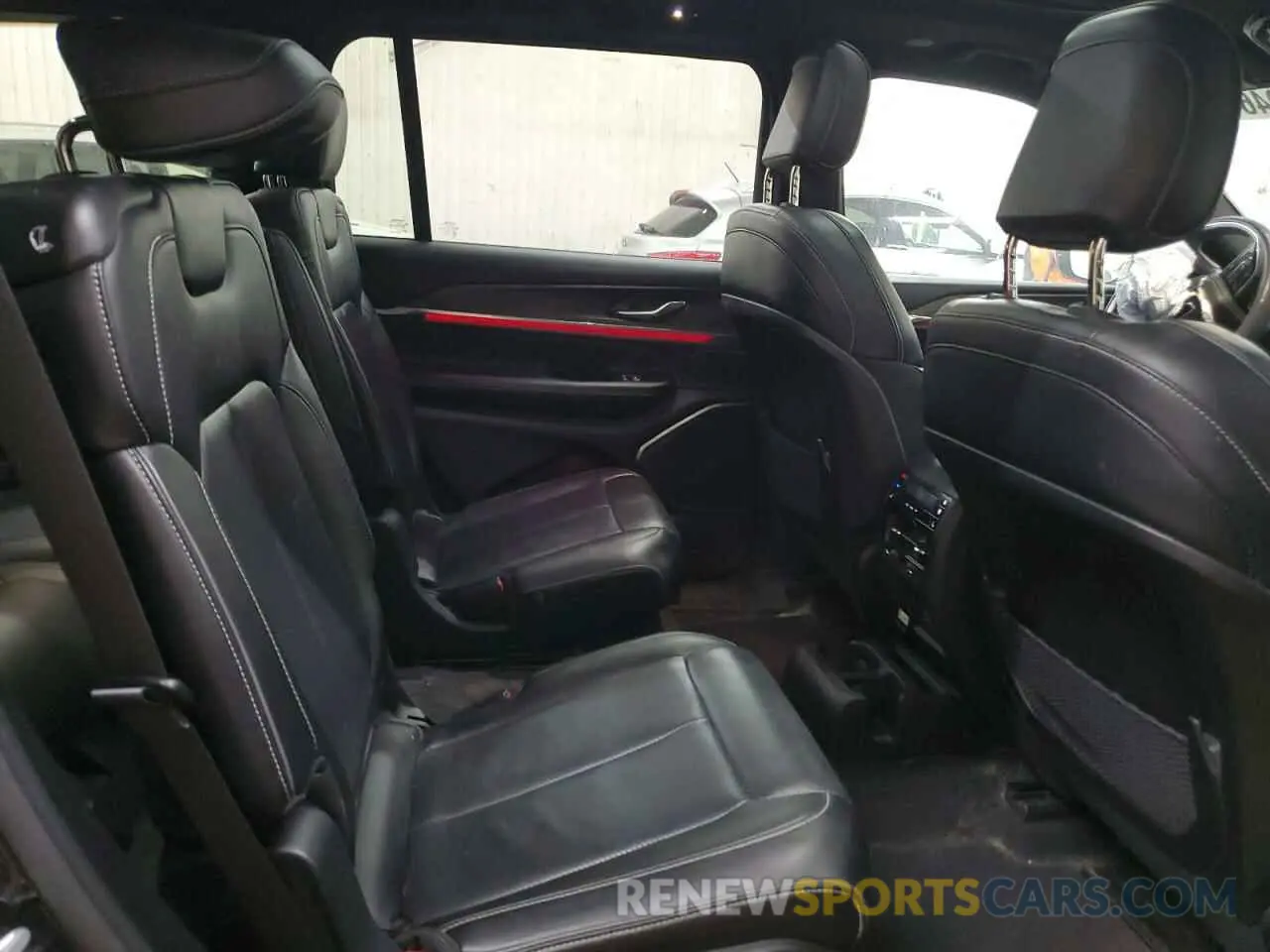 12 fotografías del automóvil dañado 1C4RJKDT9R8502489 JEEP GRAND CHER 2024
