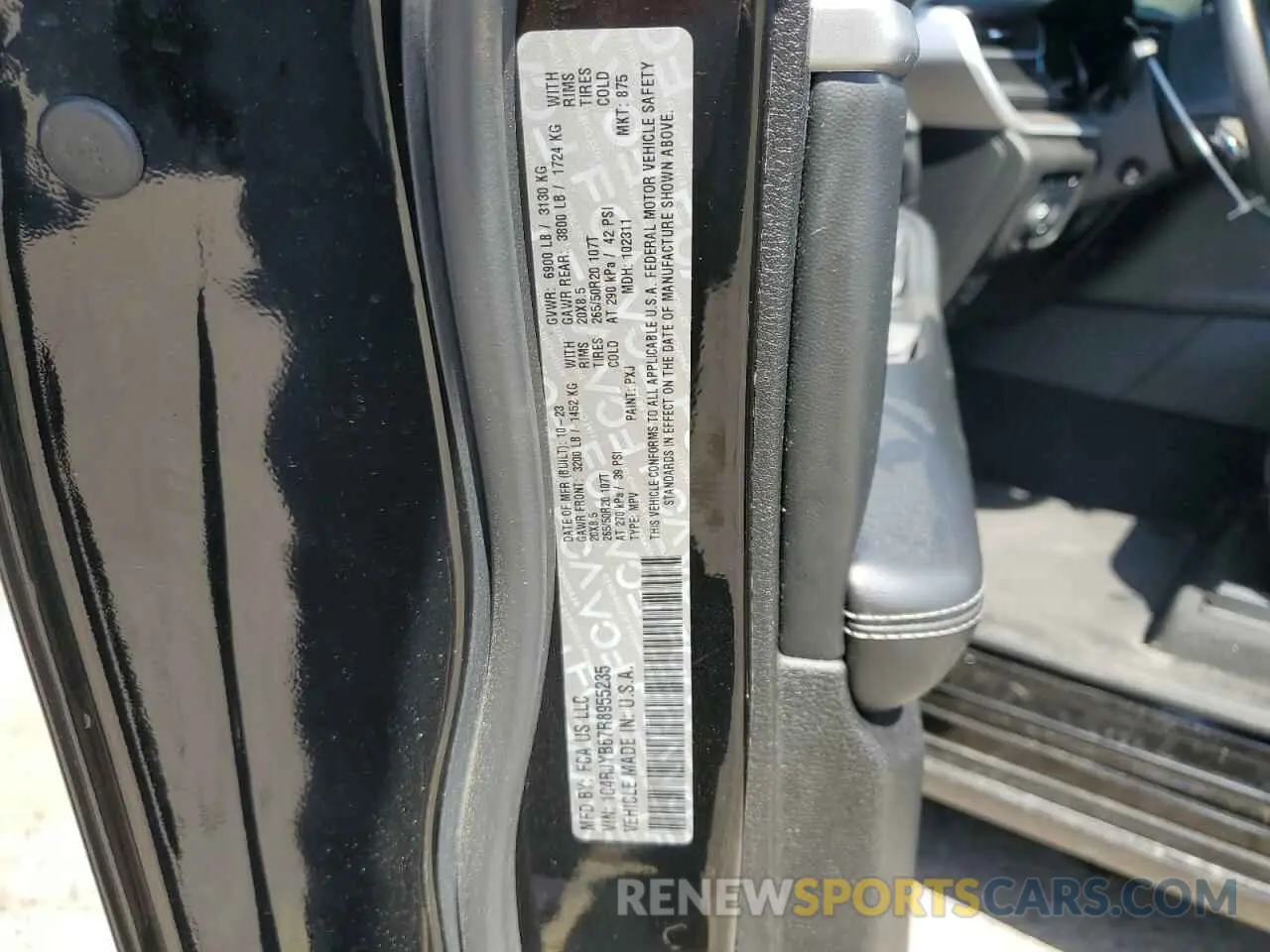 14 fotografías del automóvil dañado 1C4RJYB67R8955235 JEEP GRAND CHER 2024