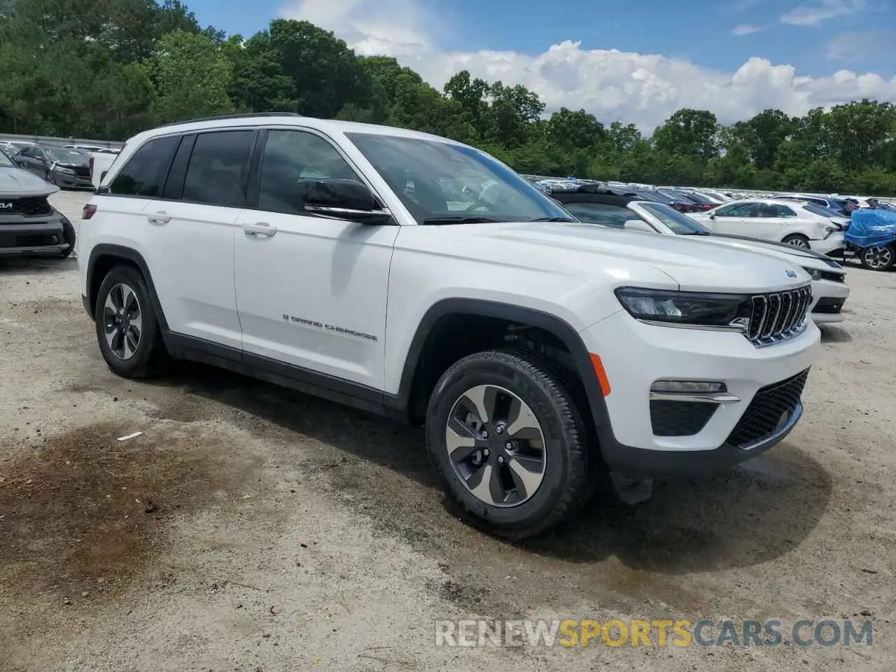 4 fotografías del automóvil dañado 1C4RJYB68RC171367 JEEP GRAND CHER 2024