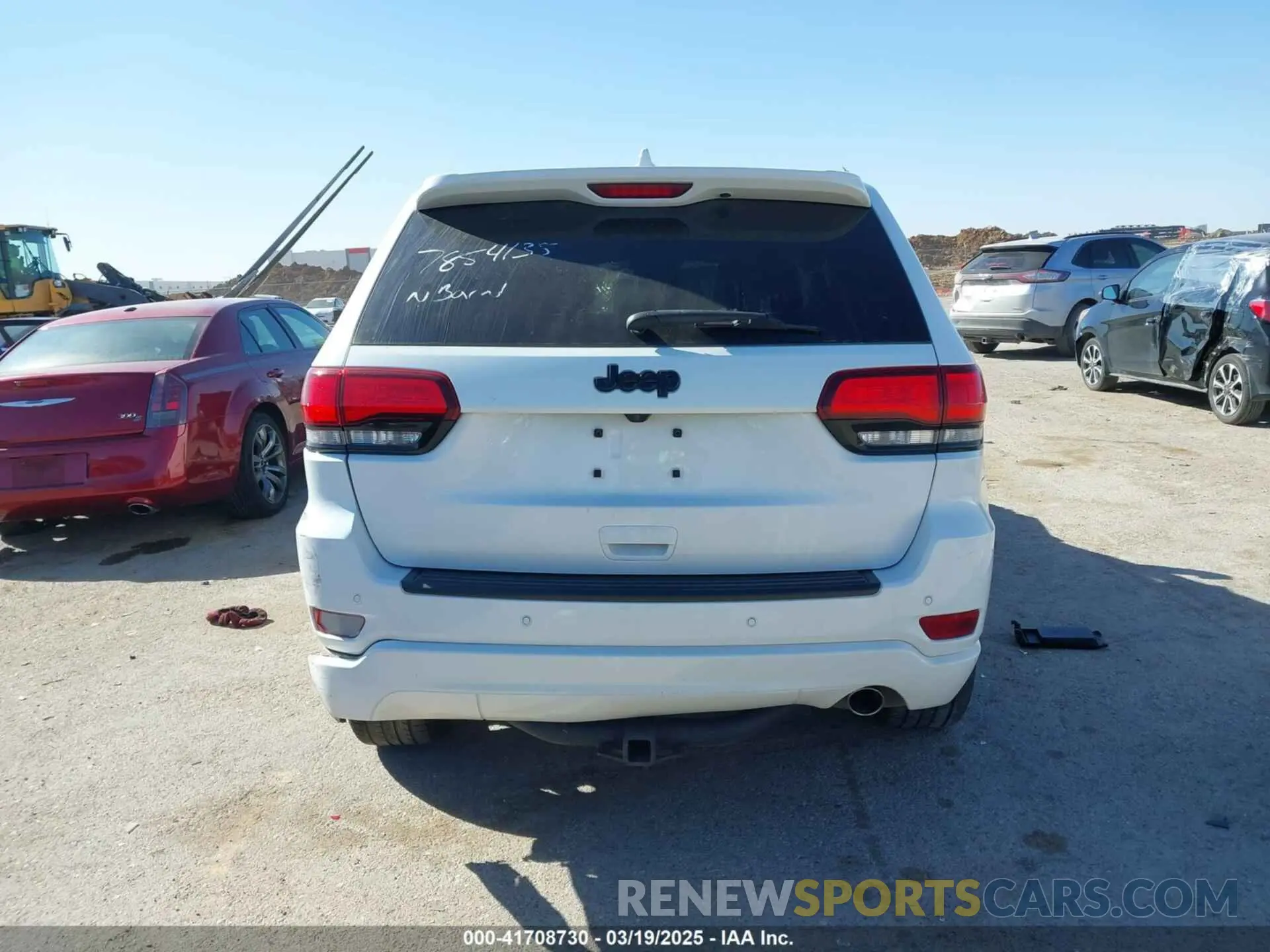 16 fotografías del automóvil dañado 1C4RJEAG5KC819682 JEEP GRAND CHEROKEE 2019