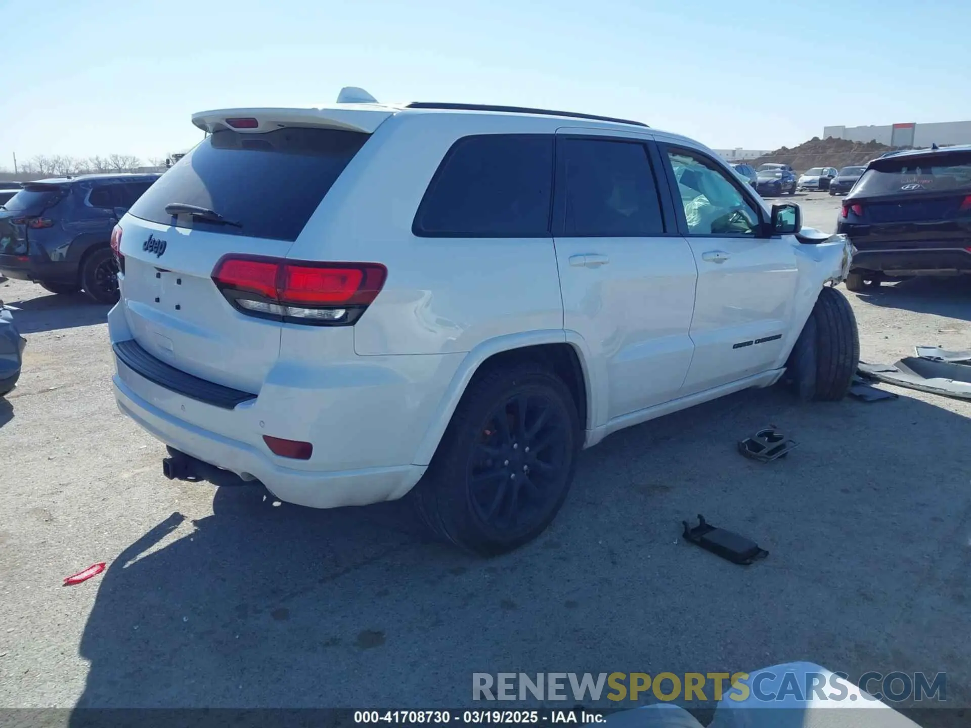 4 fotografías del automóvil dañado 1C4RJEAG5KC819682 JEEP GRAND CHEROKEE 2019