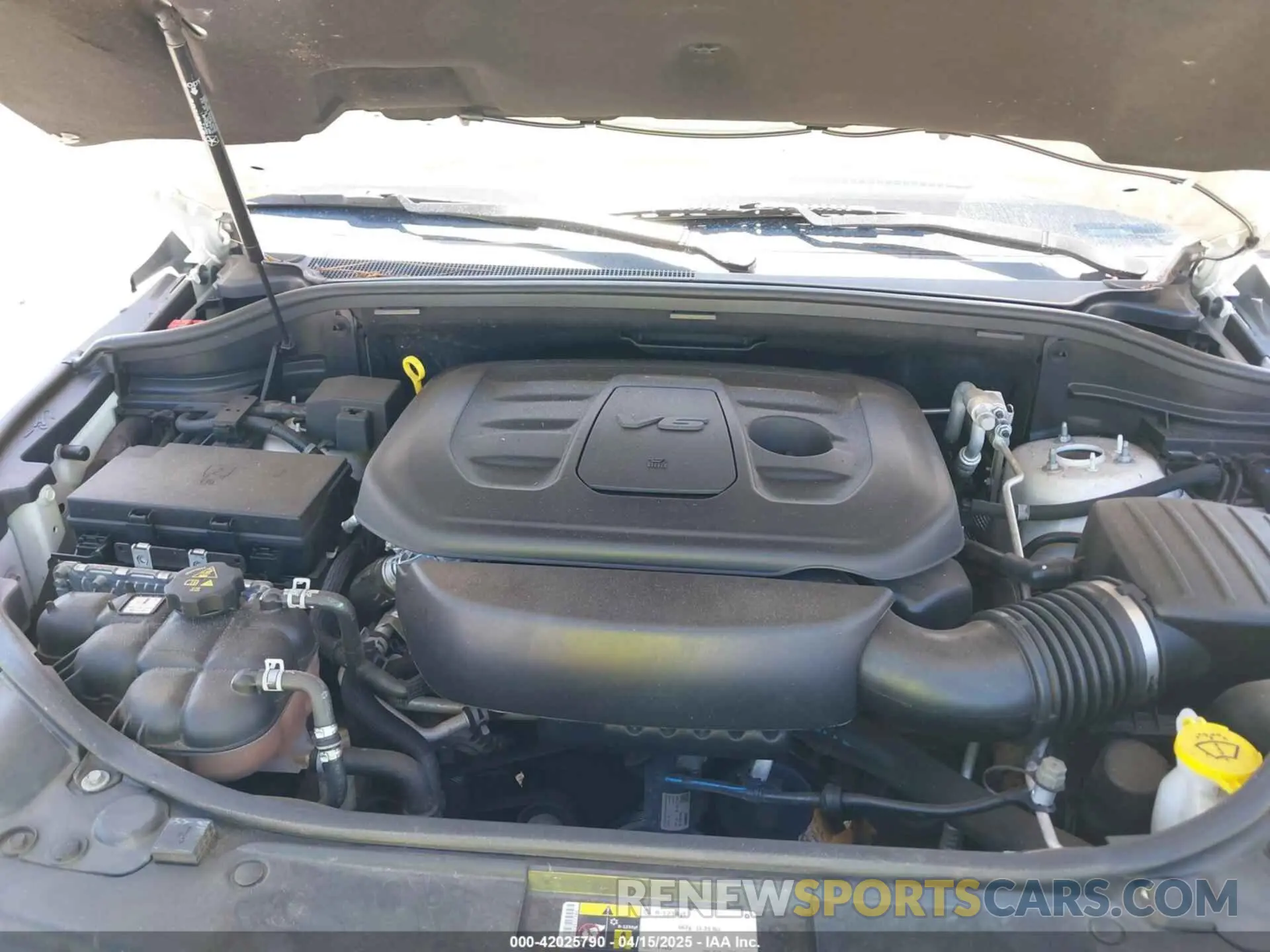 10 fotografías del automóvil dañado 1C4RJEAG6KC850892 JEEP GRAND CHEROKEE 2019