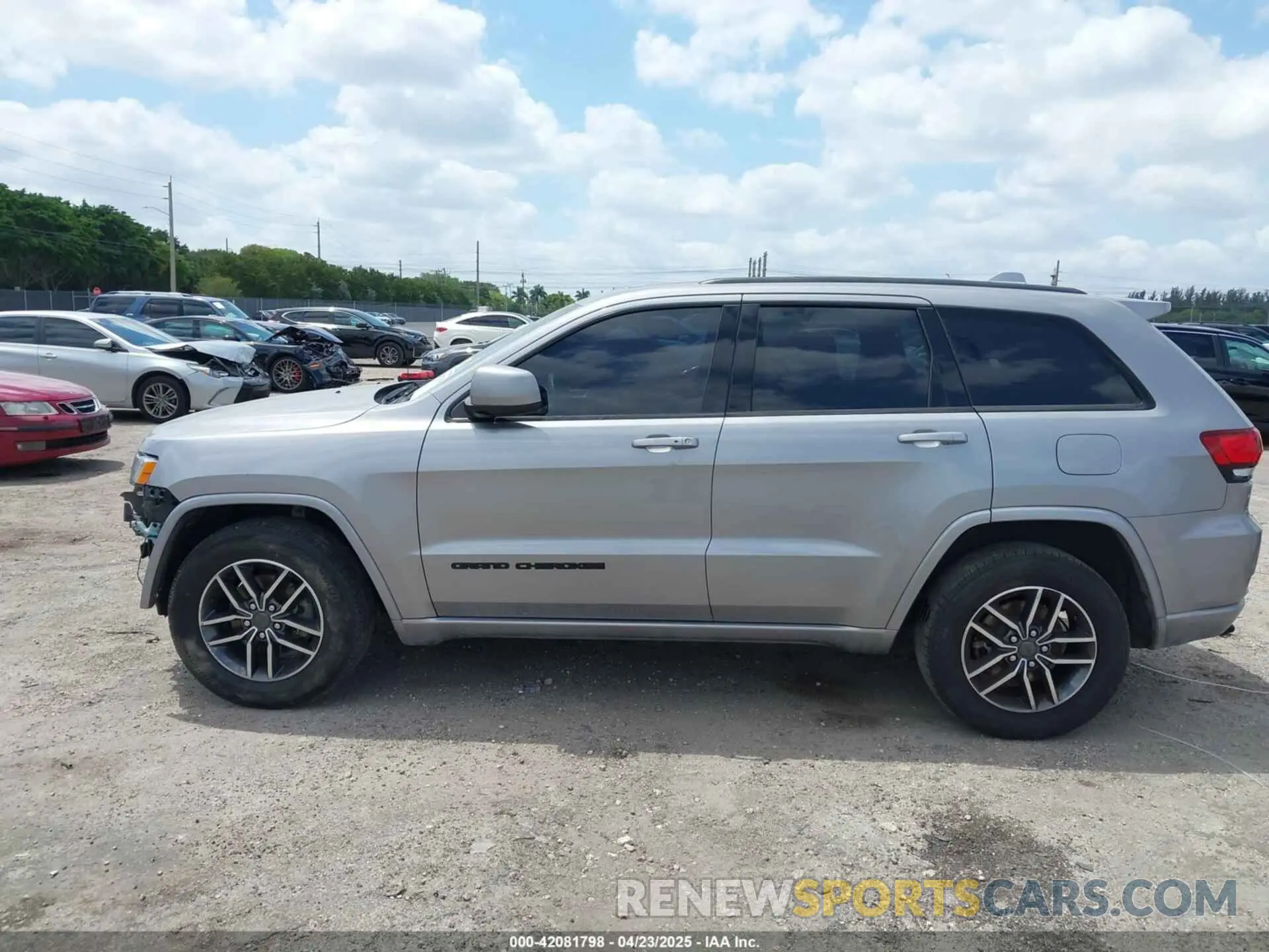 15 fotografías del automóvil dañado 1C4RJEAG8KC614650 JEEP GRAND CHEROKEE 2019